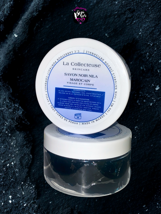 Savon noir Nila bleu